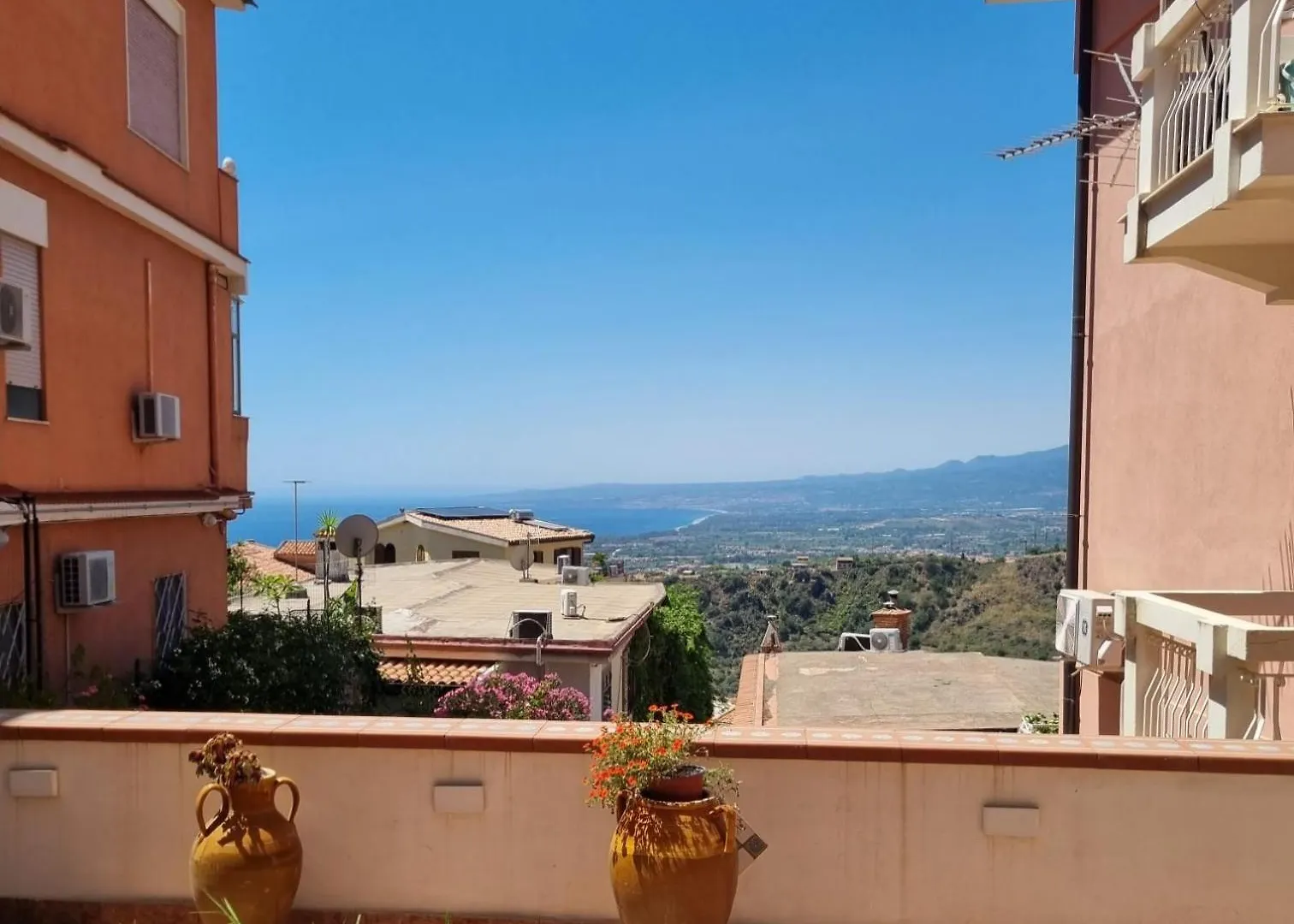 شقة Villa Clara Suites تاورمينا إيطاليا