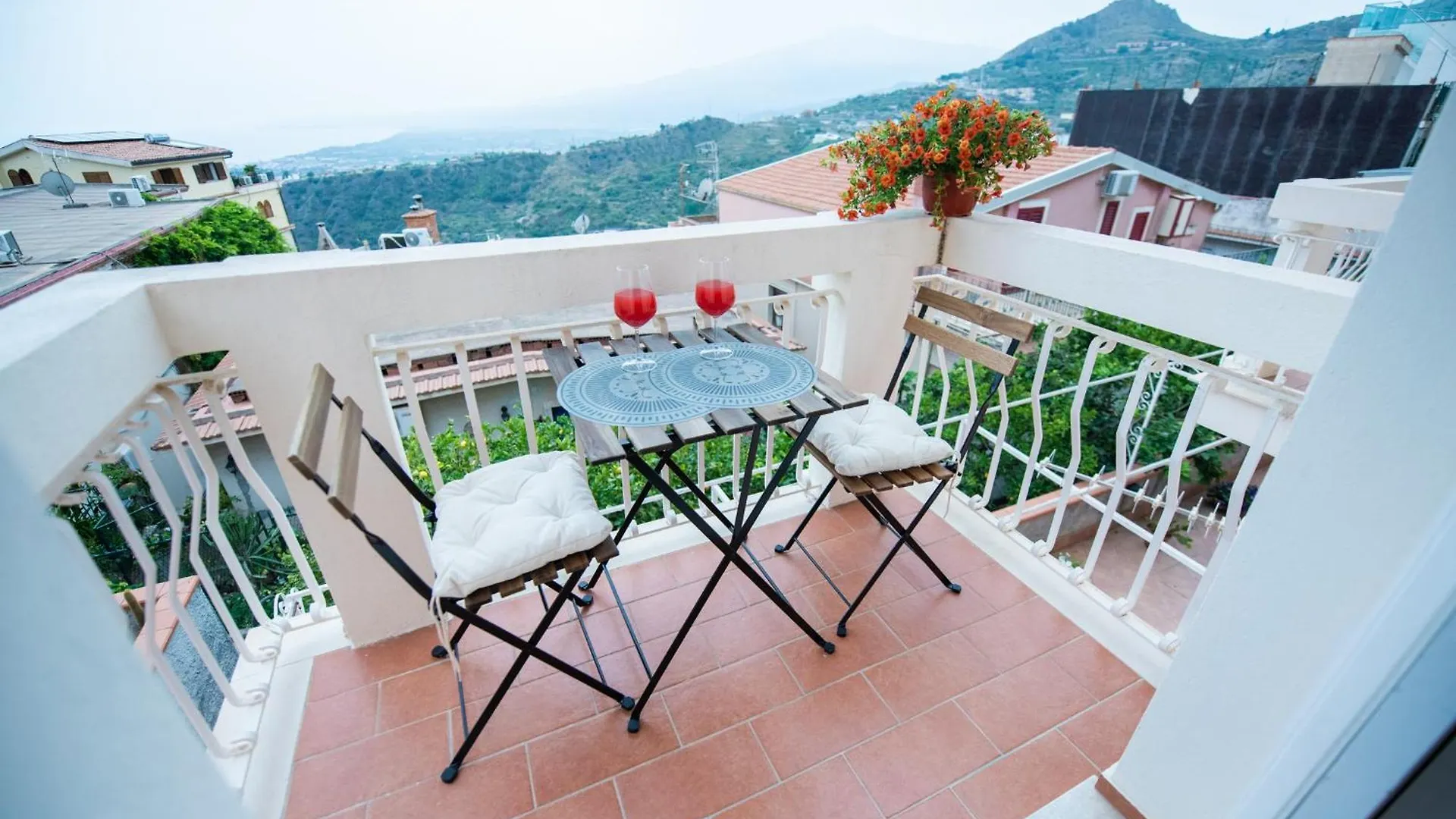 Villa Clara Suites 타오르미나 0*,